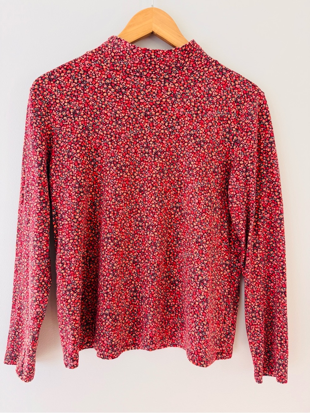Vintage Croft & Barrow Turtleneck M Red Pink Ditsy Floral Long Sleeve Y2K